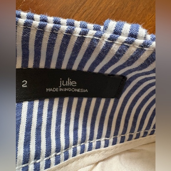 Ann Taylor LOFT Julie / Seersucker Stripe High Waist Crop Capri Pants / Size 2 - Picture 9 of 9